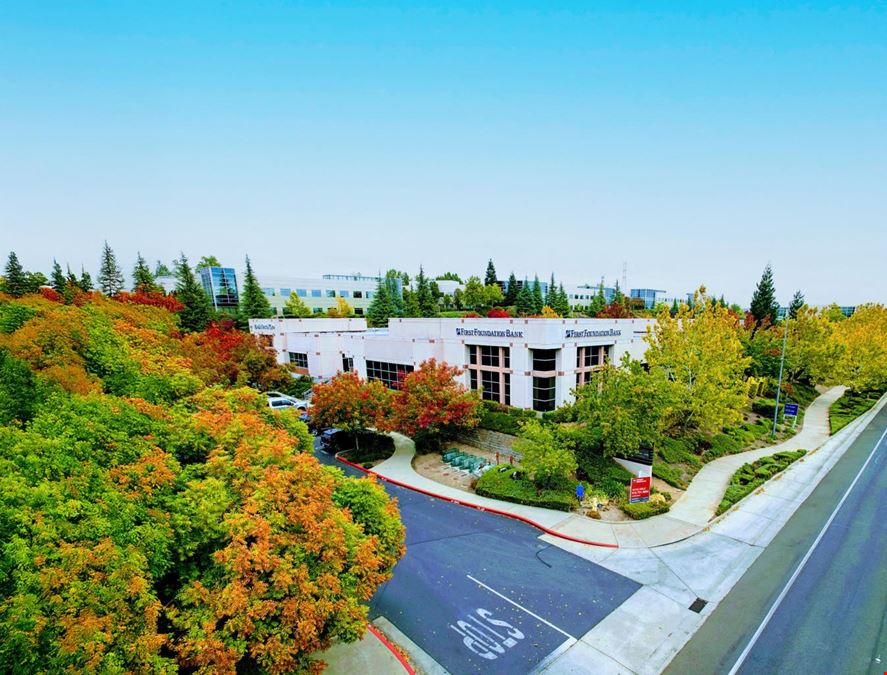 2233 Douglas Blvd