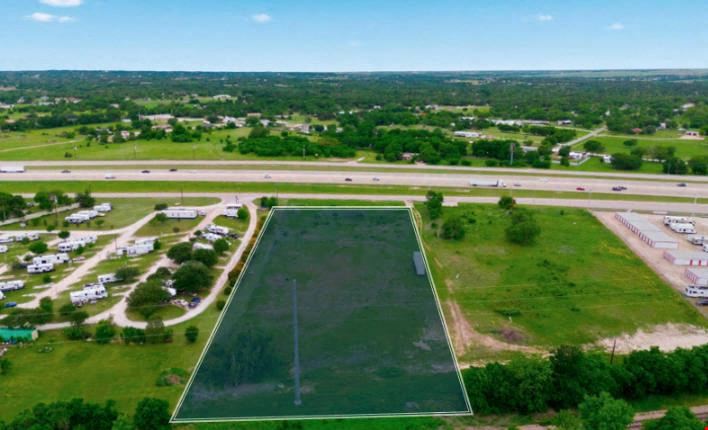 18605 S Interstate 35