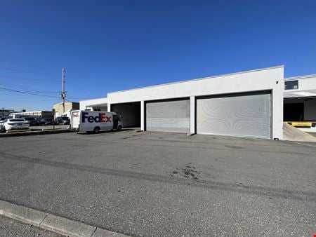 Preview of commercial space at 500 Industrial Road