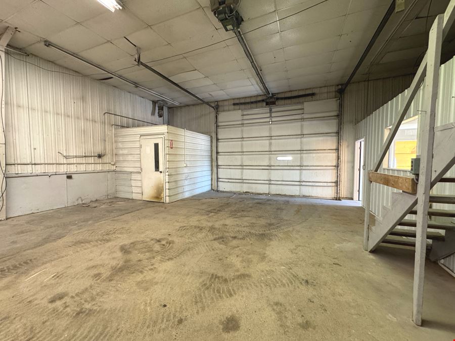 2812 Memorial Hwy