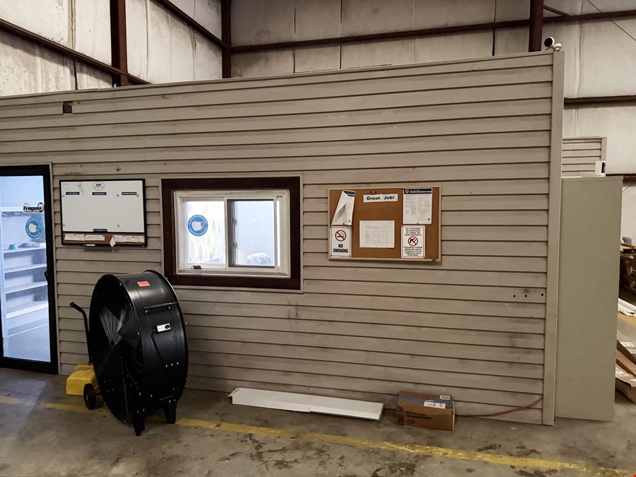 Industrial Opportunity Near Port & Airport
