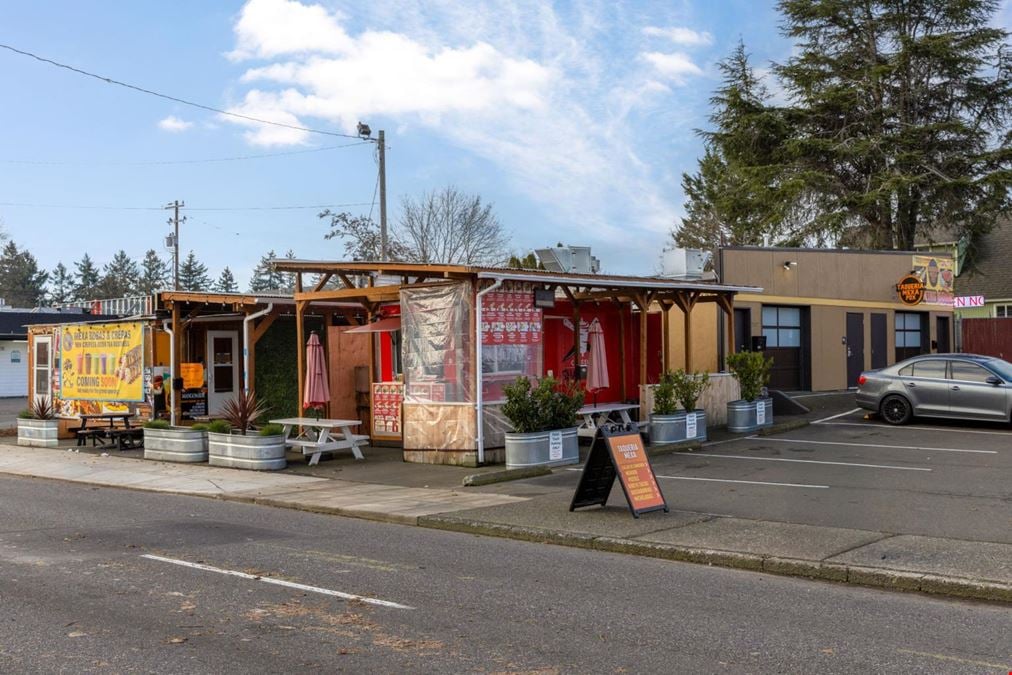 3137-3139 & 3211 NE 82nd Ave