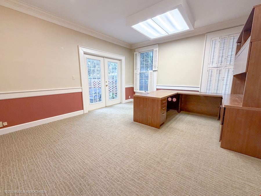 Downtown Gainesville Executive Office