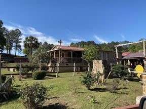 2327 US Highway 41 N