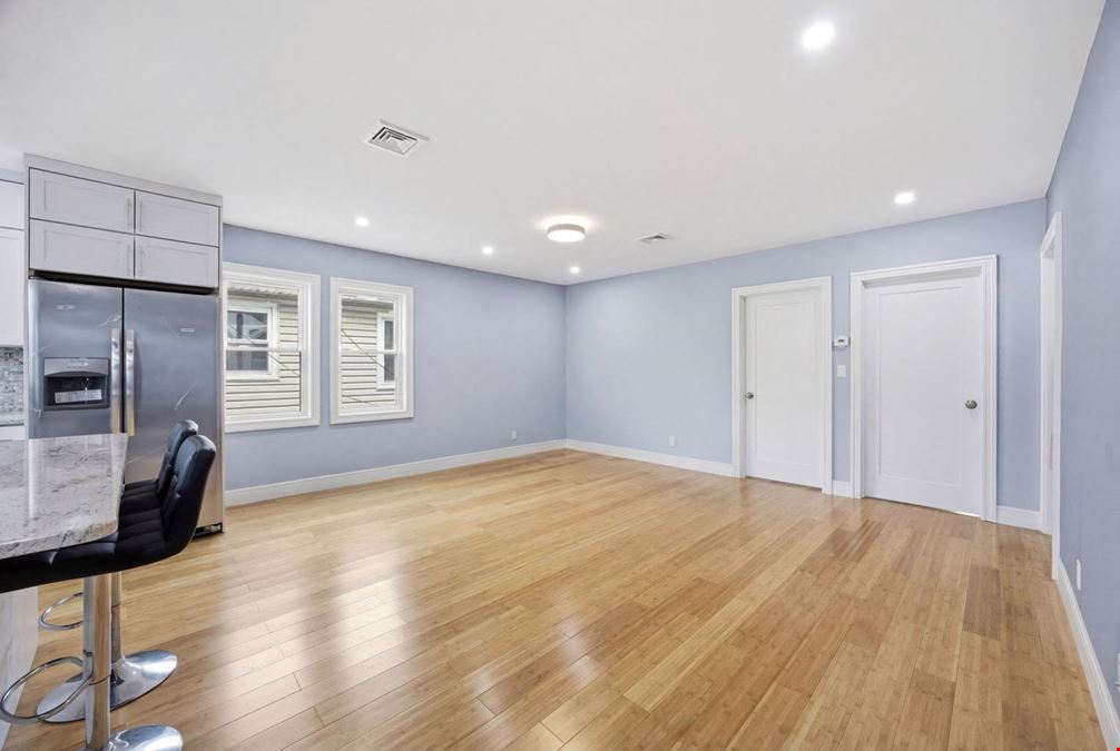 96 Coale Ave