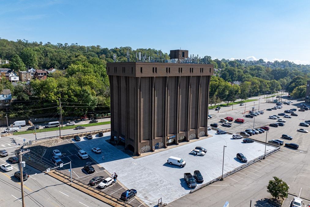 Forest Hills Plaza