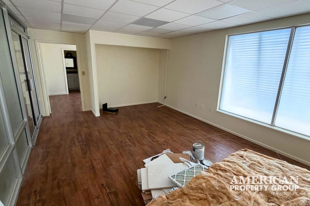 Gulf Gate 2nd Floor Retail/Office