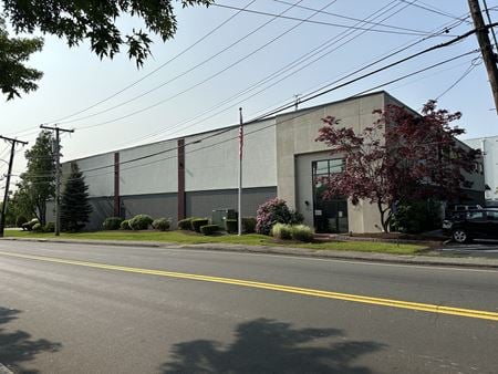 Preview of Industrial space for Rent at 160 Olympia Avenue
