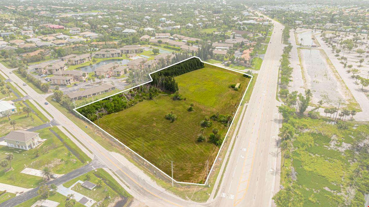 16998/ 16990/ 16984 McGregor Blvd.