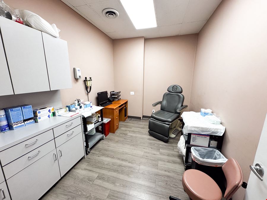 1,600 - 4,100 SF | 65-35 Queens Boulevard | Prime Retail + Turnkey Medical Office Space Available