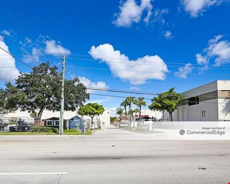 Preview of commercial space at 1919 NW 19th Street