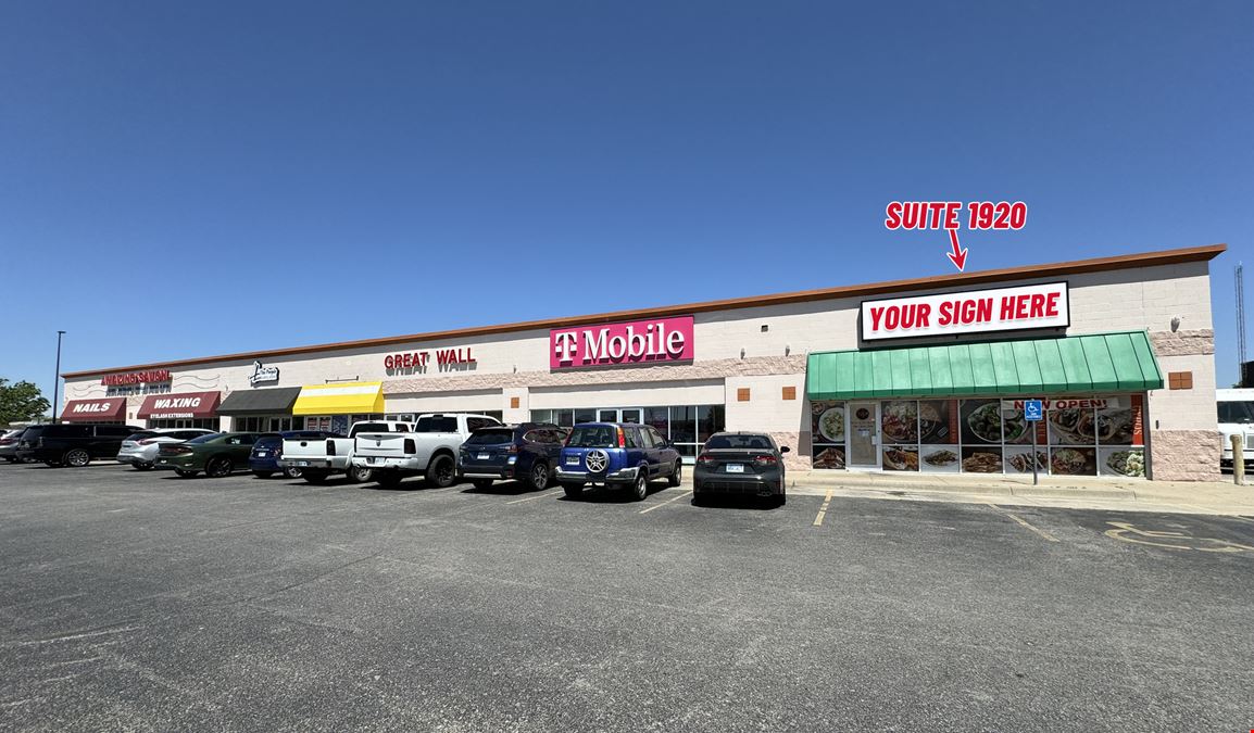 AMIDON PLAZA RETAIL/RESTAURANT FOR LEASE