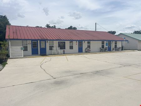 Preview of Retail space for Sale at 413 Elm St
