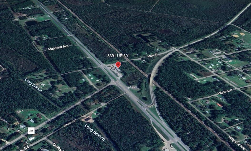 8391 US Highway 301