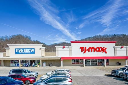 Preview of Retail space for Rent at 309 - 419 KY-321