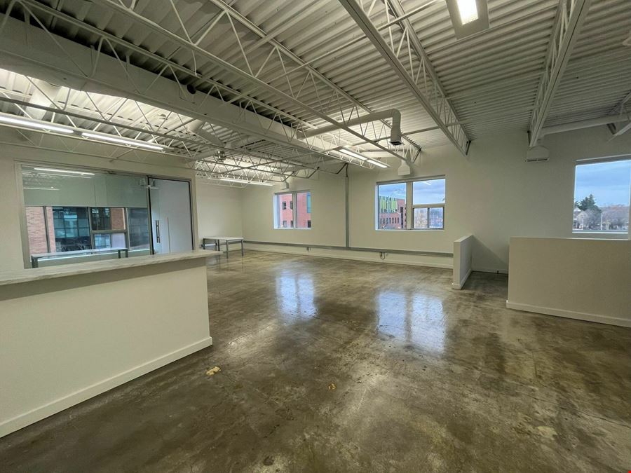 22 Water Street S. 