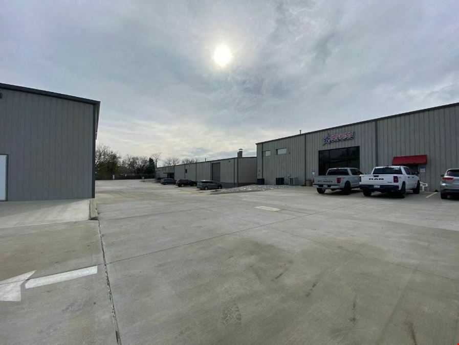 300 Trammel Rd