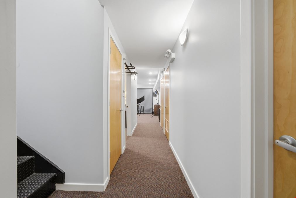 1733 W. Lawrence Ave | Unit CU2