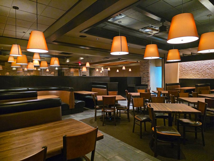 Second Generation Restaurant Space | Naples