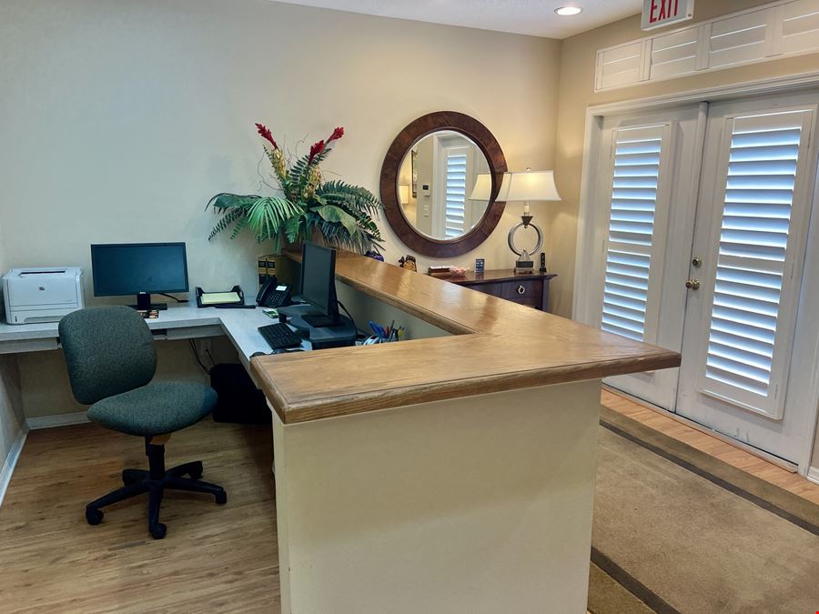 Free Standing Attorney’s Office / Zoned Medical in Oak Grove Professional Park