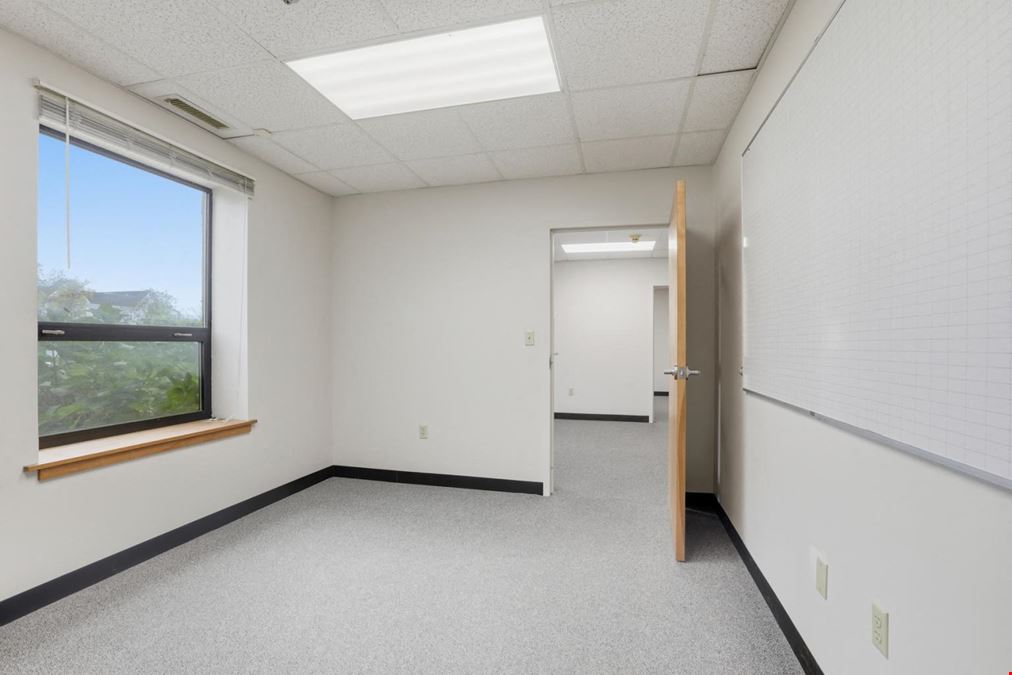 Industrial flex Space for Lease in Newburyport Seacoast Business Park