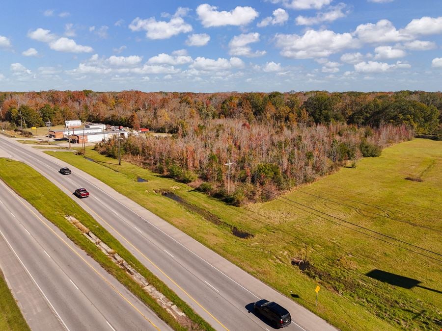 ±13.35 Acres With Frontage on Hwy 19