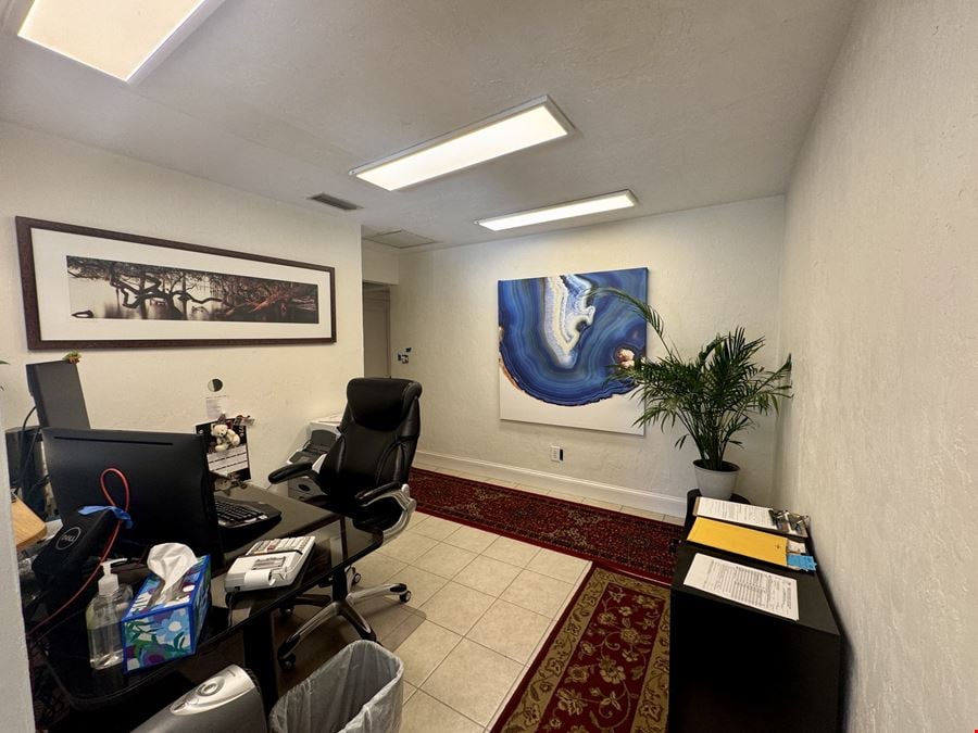 Professional Office on 13th St | 1,457 Sq Feet