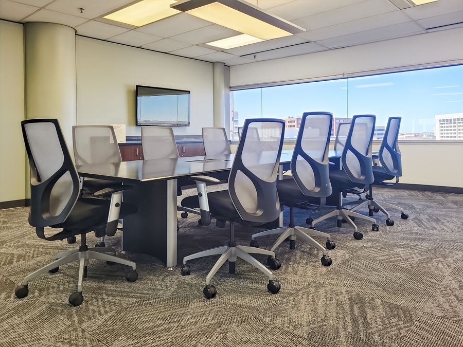 Regus - Dallas - Quorum