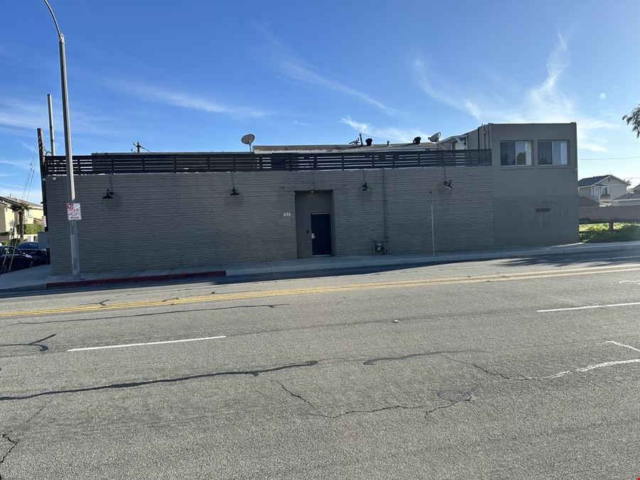 100 W Pleasant Valley Rd