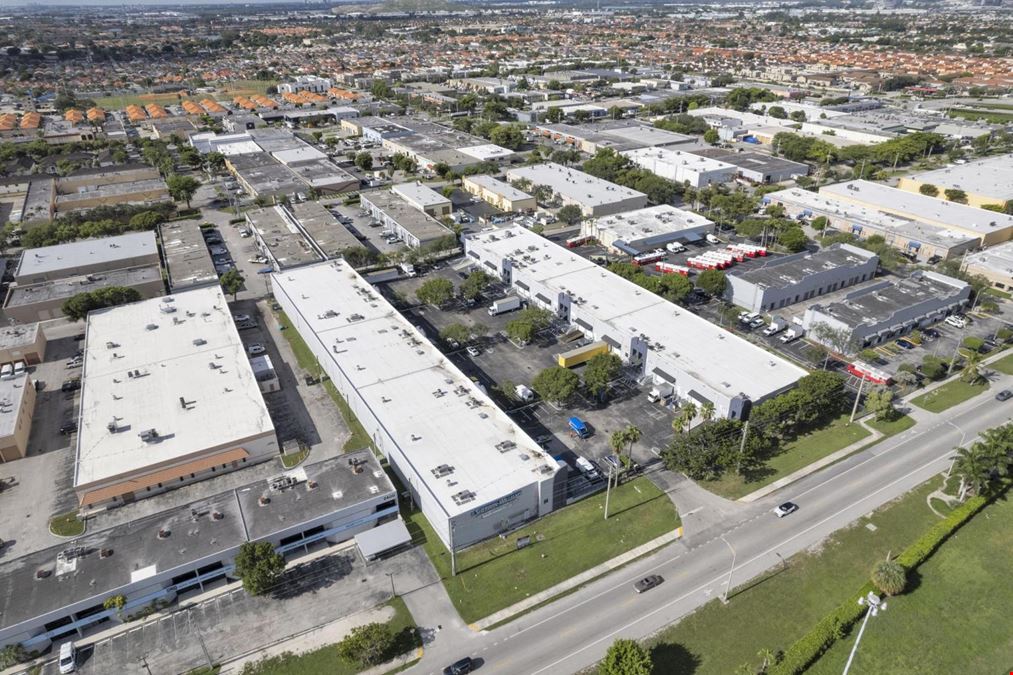 I - 75 Commercial Center