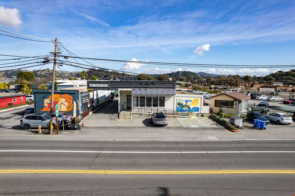 242 Shoreline Hwy