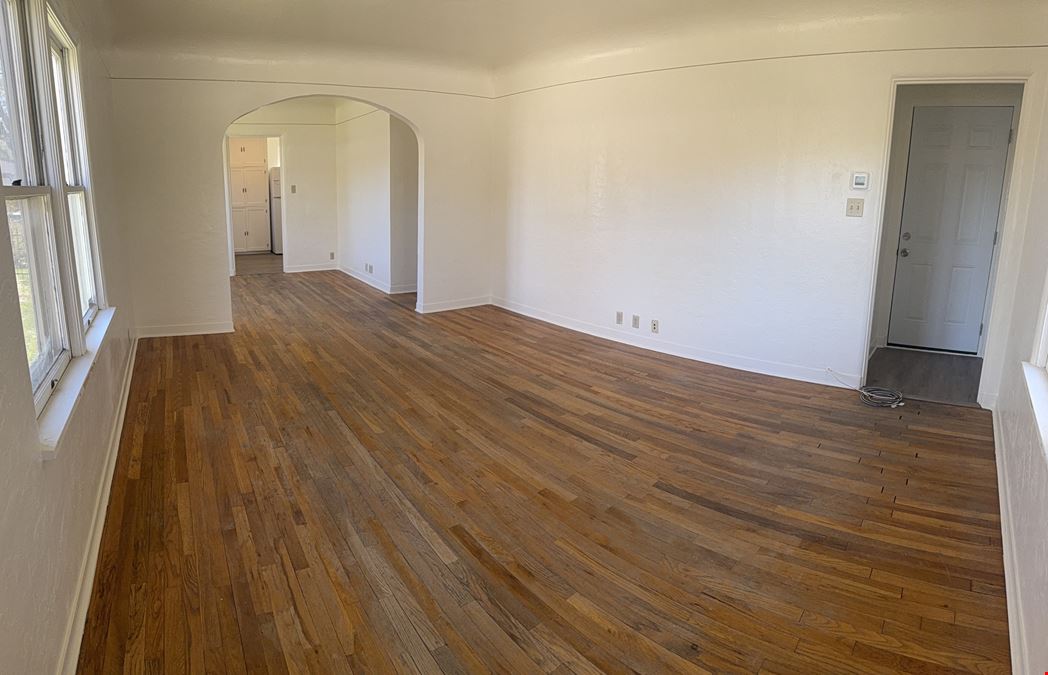15 E Elm Ave.