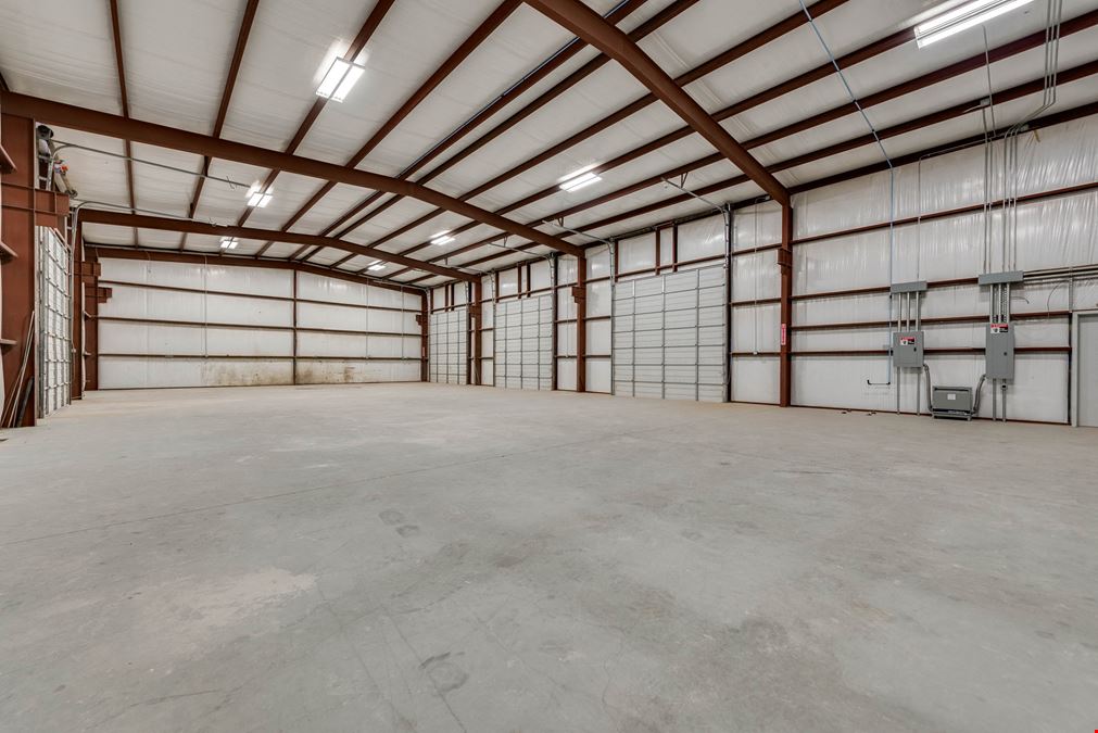Crane Ready Warehouse off TX-191