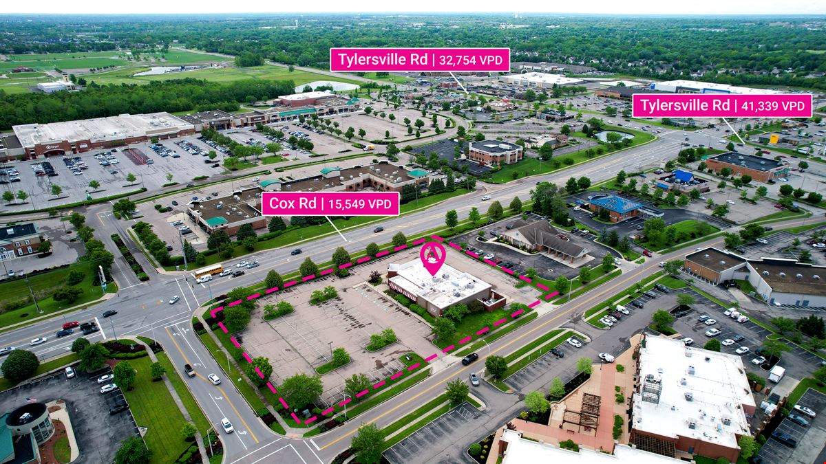 Former TGI Friday's - 7656 Cox Lane