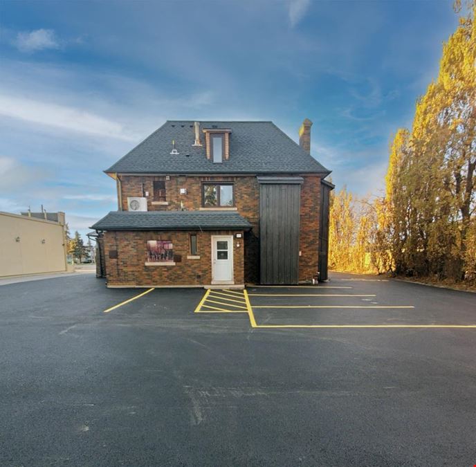 254 Dundas Street East, Waterdown