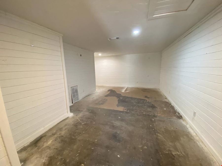 9628 N US Hwy 259