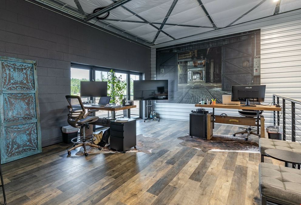 Investment Sale: Unit 107/108 - Dripping Springs Personal Warehouse