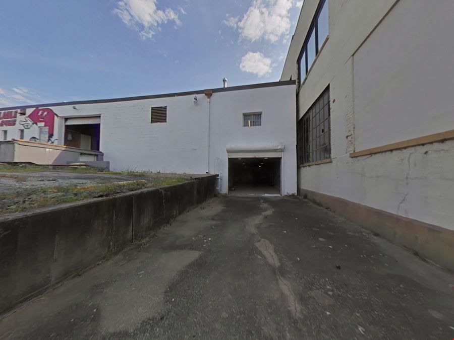 3128 Bell Street