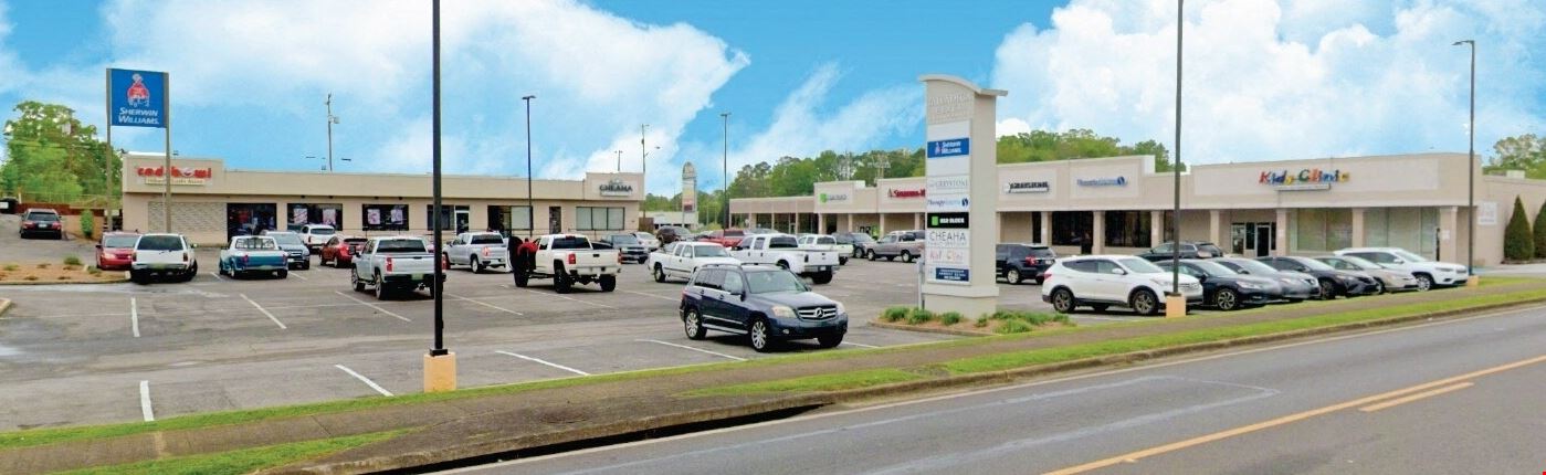 Talladega Plaza | Two Suites Available, ±9,274 Total SF