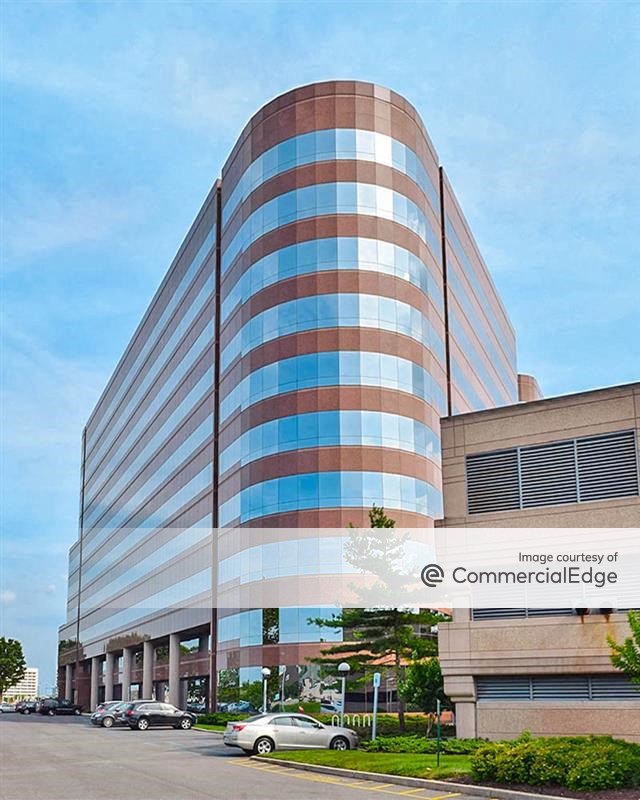 The Omni - 333 Earle Ovington Blvd, Uniondale, NY