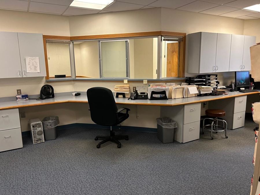 955 Main Street - Suite 305