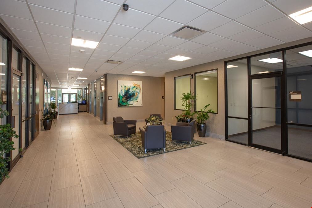 Oakwood Corporate Center I Gretna, LA