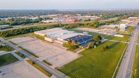 Preview of Industrial space for Sale at 510 E Agency Rd