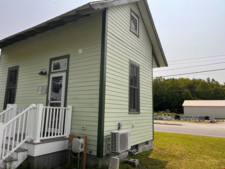 3444 Main St