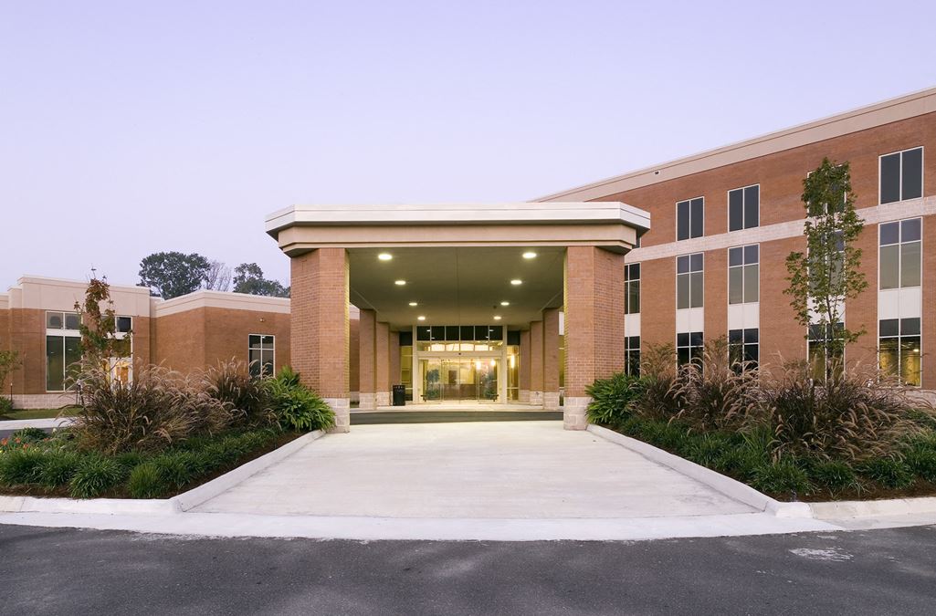 Howell Medical Plaza