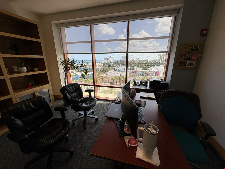 Metropolitan Suite 611