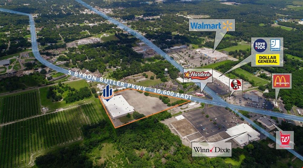 Former K Mart in Perry, FL