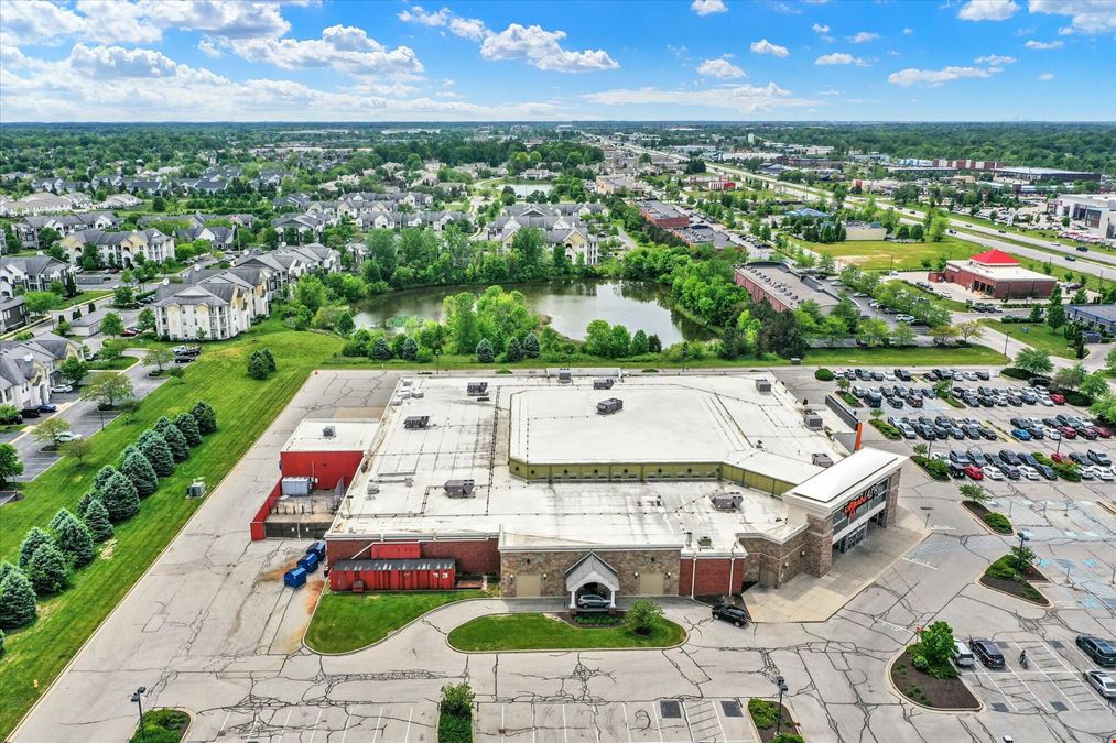 Urban Air & Crunch Fitness Building