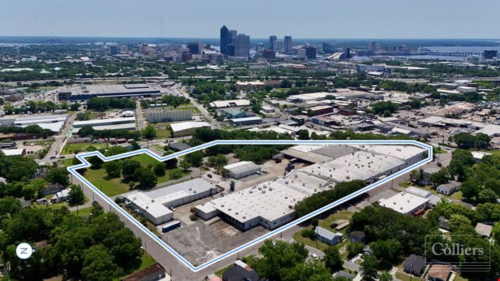 For Sale | Warehouse & Office Complex 204,144± SF on 11.41± AC