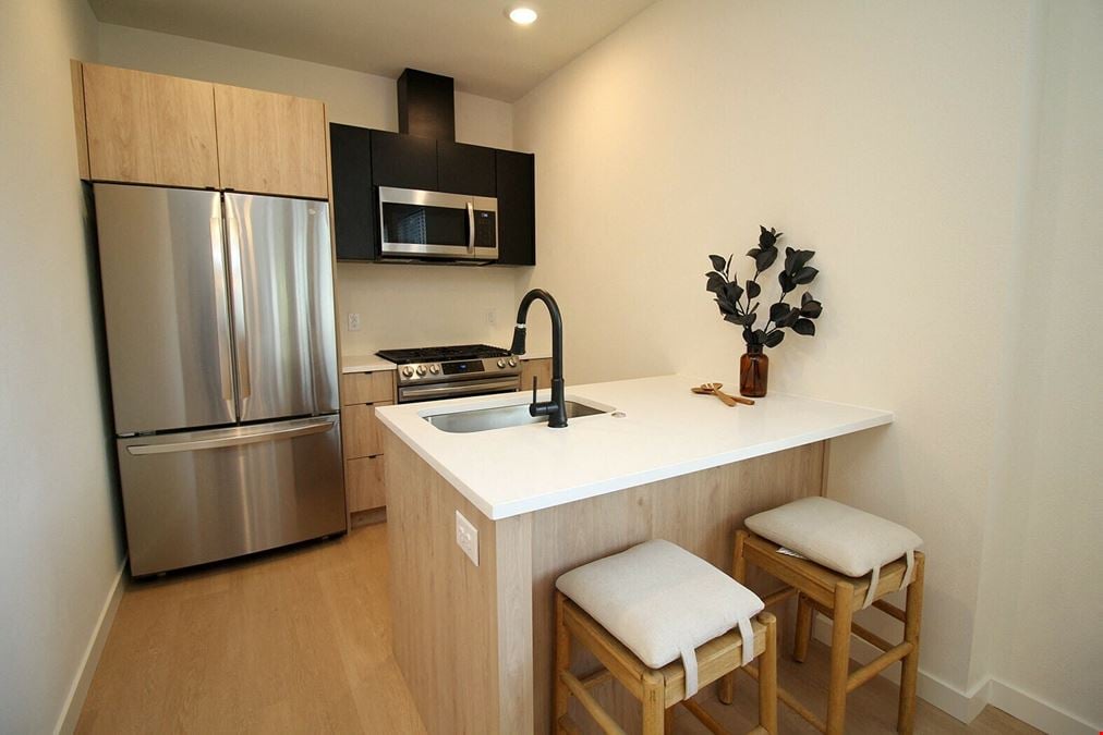 Lombard Lofts